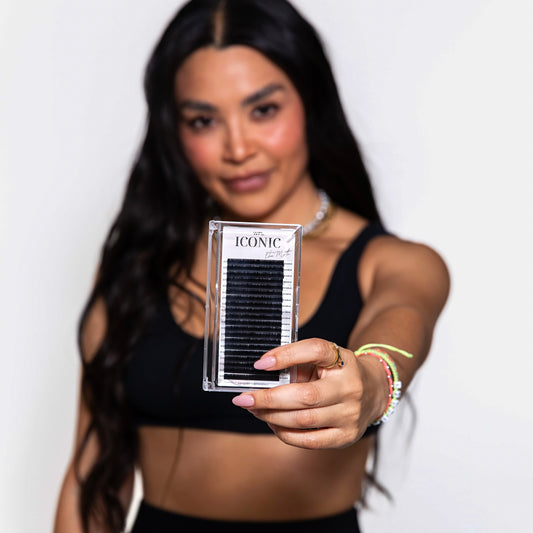 ICONIC - Extra Matte Volume Trays